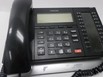 Toshiba 45 button office / business digital, programmable, telephone DP5032-SD - Image 1 of 4