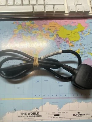 MAINS POWER LEAD 2.5A 250V - Image 1 of 3