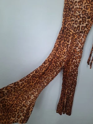 Mono Vintage Años 70 Leopardo Pierna Ancha XXS, XS Mid Century Mod Una Pieza Años 70 Foto 1 de 4