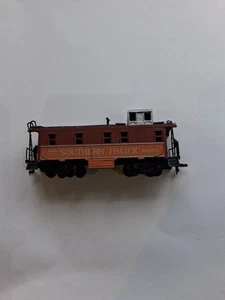 Lionel HO Gauge Southern Pacific Boxcar With Brakemans Cab, **FREE UK P&P** S52 - Picture 1 of 6