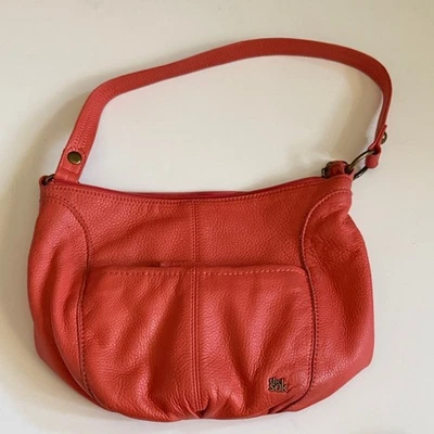 Bolso hobo de hombro de cuero The Sak naranja Foto 1 de 4