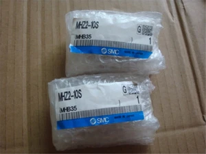 1PC New SMC MHZ2-10S Cylinder MHZ210S Free Shipping - Picture 1 of 2