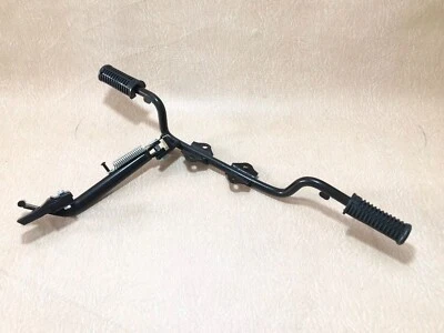 Barra de peldaño y soporte lateral Honda SS50 CL50 CL70 CD70 CT70 S50 CT50 CD50 Z50. Foto 1 de 4