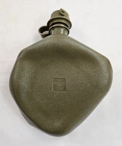 US Military 2 QUART COLLAPSIBLE Water CANTEEN BLADDER OD 2QT VGC NBC Cap - Picture 1 of 3