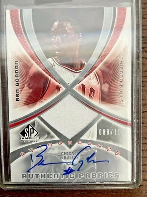 2005-06 SP Game Used Ben Gordon On Card Auto Jersey #88/100 Chicago Bulls SSP - Image 1 of 2