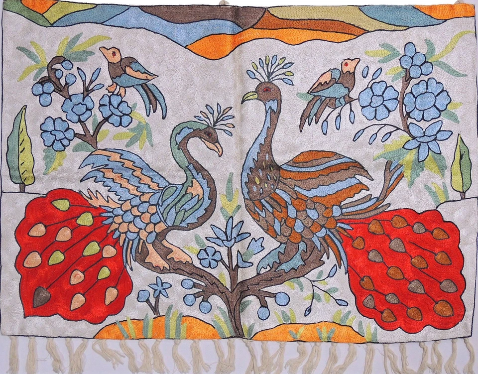 Par de alfombras decorativas de pared marfil pavo real alfombra tapiz bordado crewel 36"x24" Foto 1 de 4