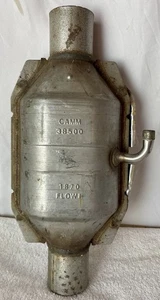 CATALYTIC CONVERTER UNIVERSAL FIT PART #38602 2" INLET & OUTLET NEW OLD STOCK - Picture 1 of 6