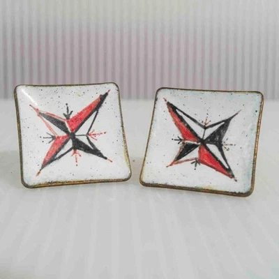 Pendientes años 50 bisutería esmalte en cobre tornillo en la espalda moda Foto 1 de 4