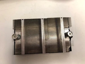 Dell PowerEdge R720 Server - Heatsink CN-0RMPC9-68282-1CV-007Z-A00 - Picture 1 of 3
