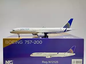 NG Models 1:200 United Airlines Boeing 757-200 N12125 Post-Merger NG42022 - Picture 1 of 2