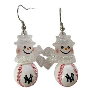 New York Yankees Acrylic Snowman Baseball Earrings - Picture 1 of 1