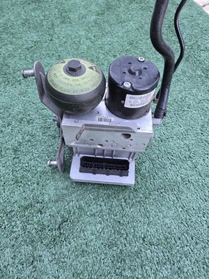 03 04 05 06 MERCEDES BENZ E320 E350 E500 ABS BOMBA FRENO HIDRÁULICA SBC ANTI BLOQUEO Foto 1 de 4