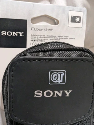 Sony LCS-CSQ Soft Carrying Case for Cybershot  - image 1 of 4
