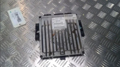 ECU Renault Kangoo/Grand Kangoo (KW) MPV 1.5 dCi 70 (K9K-840) 2009 8201112294 - Immagine 1 di 3