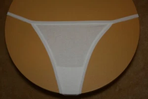 Ivory Cream Thong G-String - Size Small - Bild 1 von 2