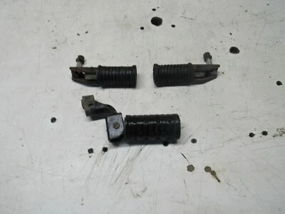 Lote de piezas de estriberas Kawasaki KZ400 KZ400D 1975 Foto 1 de 4