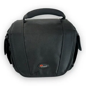 Lowepro Small Camera Bag Edit 110 Black Padded - Picture 1 of 8