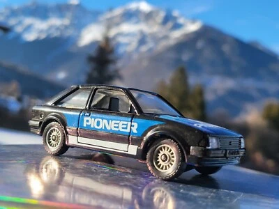 Diecast 1970's Solido-France 1:43 1982 FORD ESCORT mint conditions all original! - Immagine 1 di 4