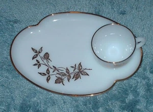 Federal Glass Company ● Atomic Flower ● Gold ● Snack Sets ● 18 Plates & Cups - Picture 1 of 10