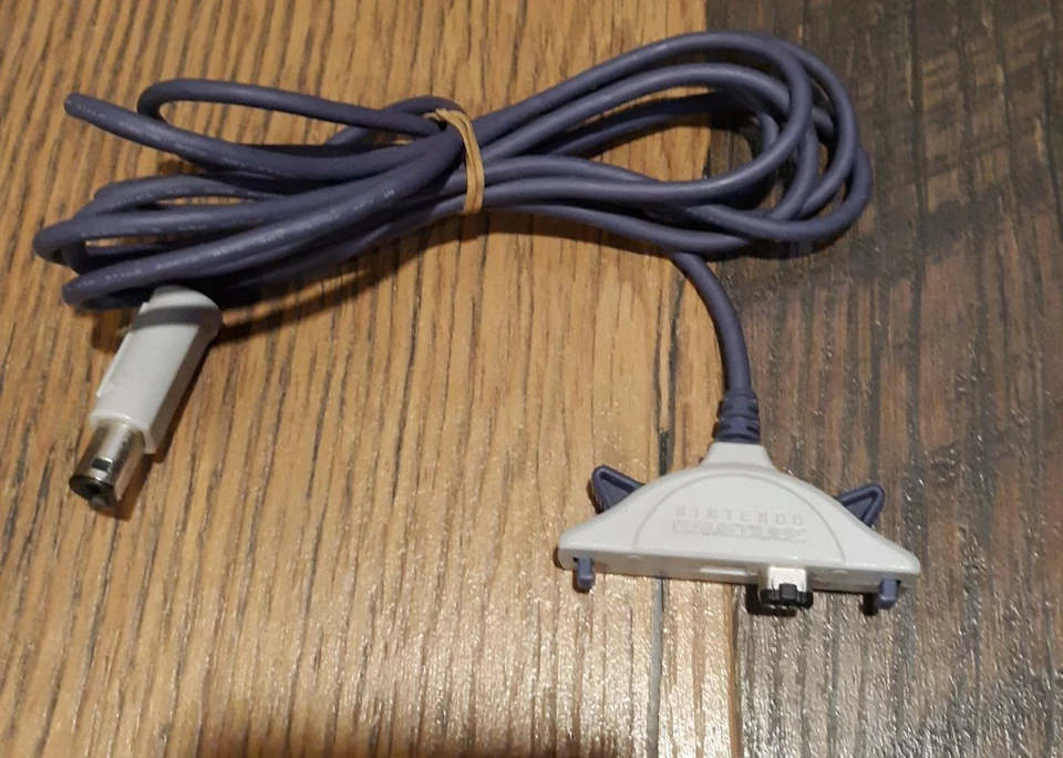 Official OEM Nintendo GameCube To GBA Game Boy Advance Link Cable DOL-011  - Image 1 of 1