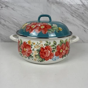 The Pioneer Woman Vintage Floral 4 Quart Dutch Oven with Lid - Picture 1 of 10