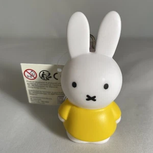 Nijntje Miffy 3D Yellow Figurine Keychain New With Tag Illustrated By Dick Bruna - Picture 1 of 6