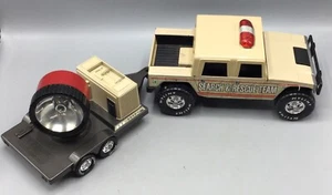 Vintage Nylint Search & Rescue Team Truck & Spot Light Trailer, Works! c5 - Picture 1 of 16