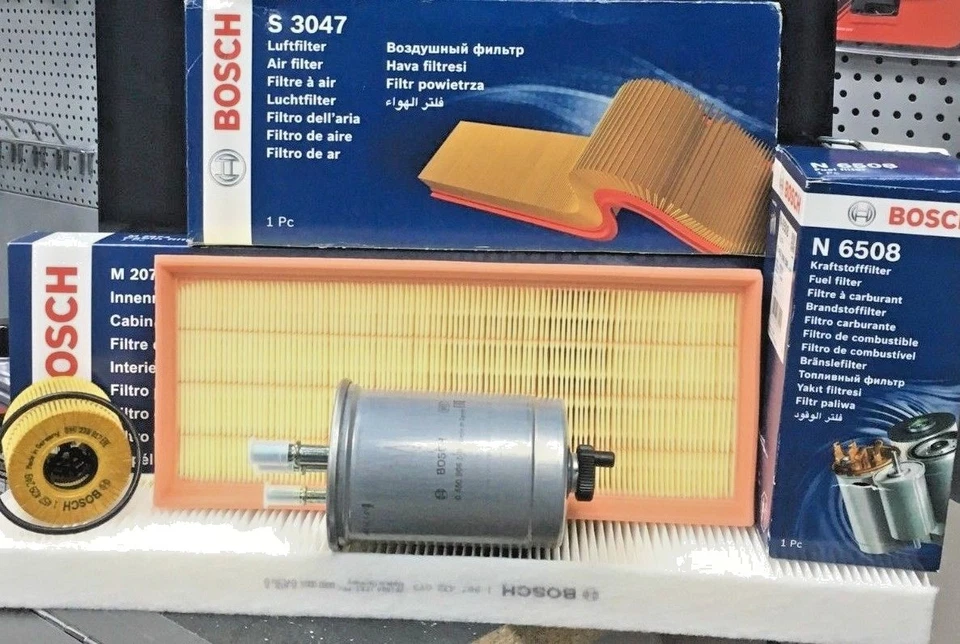 FORD MONDEO 09-15 DIESEL PARTS AIR+CABIN+OIL+FUEL FILTERS BOSCH SERVICE KIT CDTI - Image 1 of 1