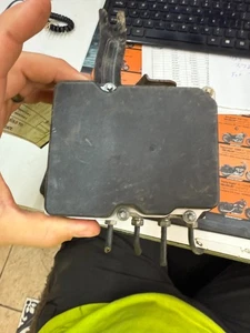 2016 nissan NV200 anti lock brake pump - Picture 1 of 6