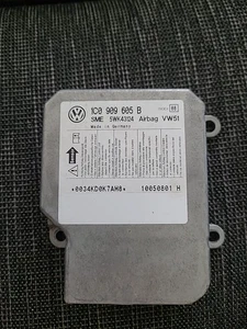 VW Passat 3BG Kombi BJ 2005 1,9l TDI 101 PS  1C0909605B Airbagsteuergerät - Bild 1 von 4