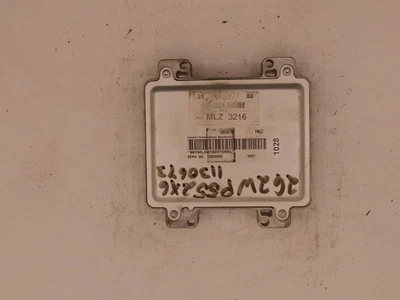 Pontiac Grand Prix 2006 (6 cilindros 2 3,8 L MFI OHV 232 CID) OEM ECU 12603216 Foto 1 de 3