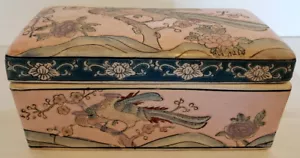 Chinese Lidded Ceramic Box, Exotic Bird and Floral - Picture 1 of 7