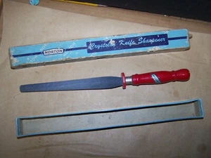 Vintage Norton Crystolon Messerschärfer Original Box Griff Schnitzen Besteckstange - Bild 1 von 2