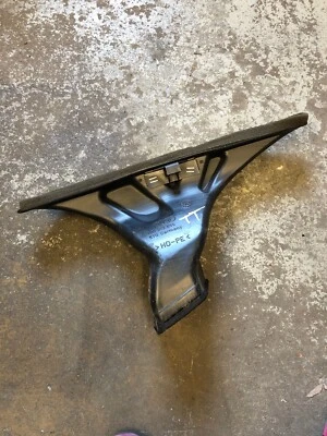 00-06 Audi TT Quattro Lower Air Duct 8N1 819 655 - Image 1 of 3