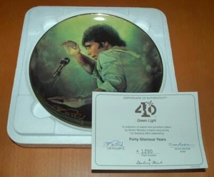 Cliff Richard - Forty Glourious Years - Green Light - Danbury Mint Plate - Imagen 1 de 5
