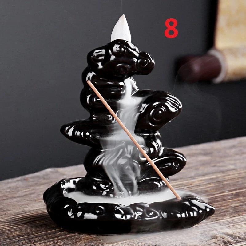 bruciatore d'incenso in ceramica nera effetto a cascata per incensi a cono - Immagine 1 di 1