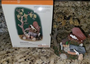 Department 56 Halloween Animated Haunted Graveyard 56.52513 - Picture 1 of 3