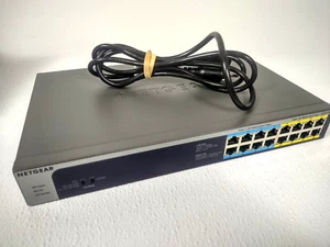 NETGEAR 16-PORT POE++ GIGABIT ETHERNET UNMANAGED SWITCH 380 GS516UP EXCELLENT! - Photo 1/12