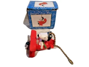 Vintage Peanuts Flying Ace Snoopy Fan Pull NEU in Box - Bild 1 von 4