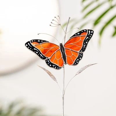 Monarch Butterfly Stained Glass Suncatcher – Handmade Window, Table & Garden Foto 1 de 4