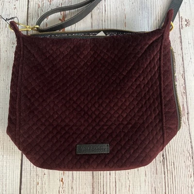 Bolsa tiracolo Vera Bradley acolchoada marrom veludo/veludo  - Imagem 1 de 4