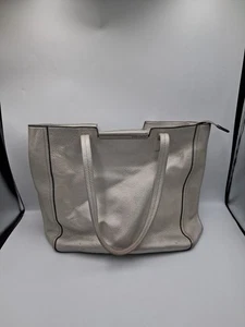 Vince Camuto Pebbled Silver Leather Tote Handbag Handtasche - Magnetic - Bild 1 von 10