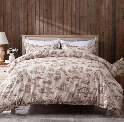 USED Duvet cover set, 2 KING size pillow cases & button closure duvet cover - Image 1 of 4