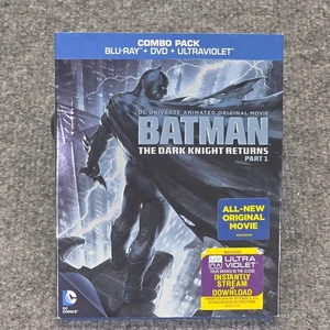 Batman: The Dark Knight Returns: Part 1 (Blu-ray + DVD, 2012) Frank Miller - Picture 1 of 3