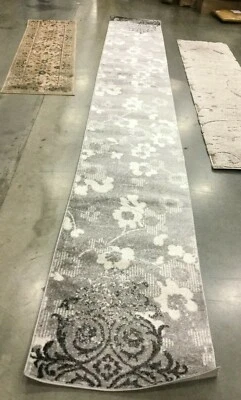 SILVER / IVORY 2'-6" X 18' Back Stain Rug, Reduced Price 1172646124 ADR114B-218 - Image 1 of 4