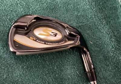 COBRA right handed S3 single 3 iron  Excellent condition. Steel shaft R flex - Image 1 of 4