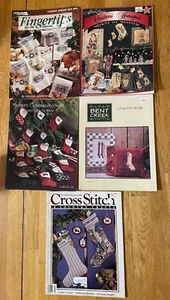 Lot of 5 Christmas, Alphabet, Horse Crosstitch Patterns booklets - Picture 1 of 12