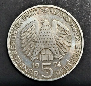 1974 F GERMANY 5 Mark Silver 25 YEAR Of GERMAN FEDERAL CONSTITUTIONAL LAW Coin - Picture 1 of 8