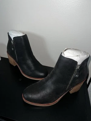 Botas femininas MIA pretas com zíper lateral tornozelo couro sintético salto bloco novas sem etiquetas tamanho 9 - Imagem 1 de 4