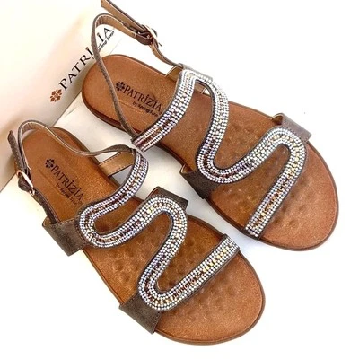 NIB Spring Step Sandals. Size 7 1/2 or 8 as per box. - Image 1 of 4